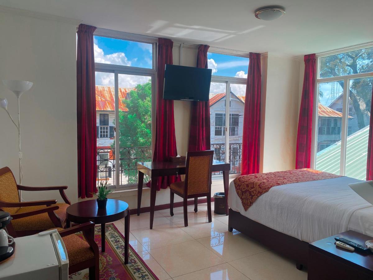 Hotel Palacio Парамарибо Екстериор снимка
